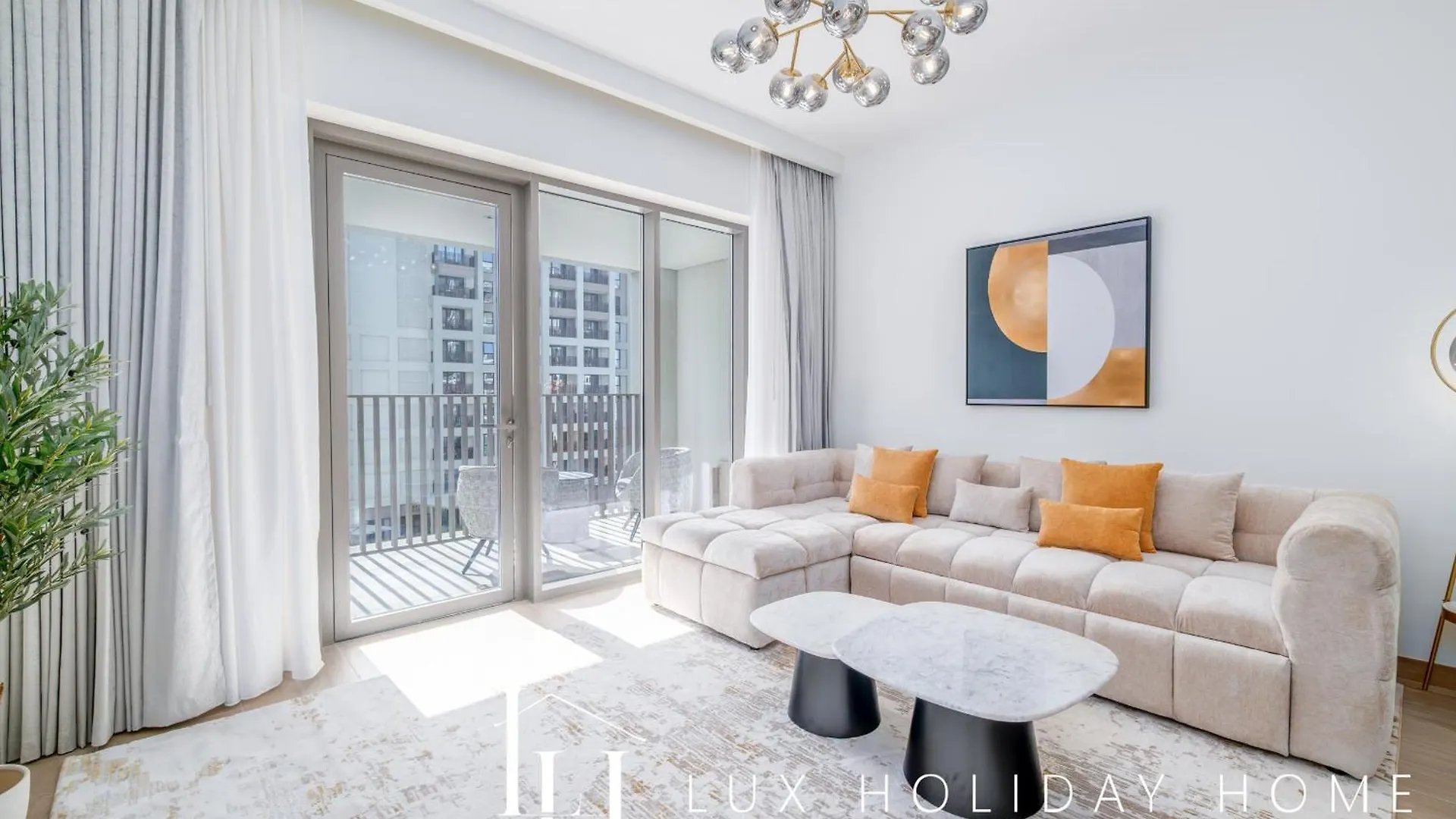 Lux The Orchid Creek Beach Suite Dubai