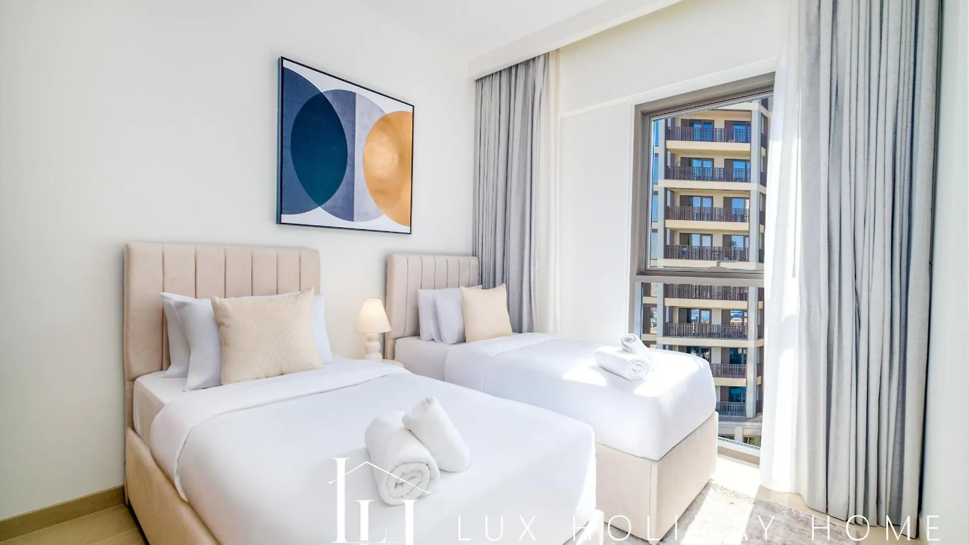 Lux The Orchid Creek Beach Suite Dubai